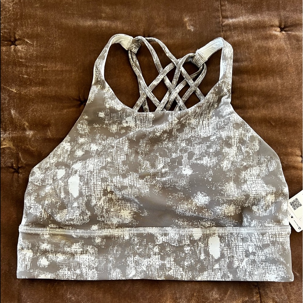 Free to be Lululemon bra- new w tags -grey/white print -size 10 -removable pads